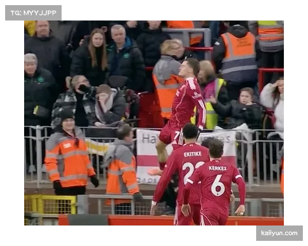 勒沃库森边翼创助攻纪录 球员高光表现拉动球队球衣等商品销售